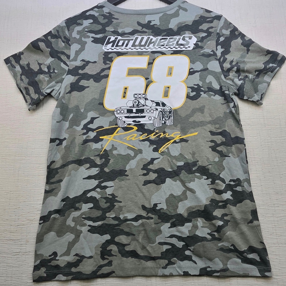 Hot Wheels Boys XL Camo Graphic T-Shirt 68 Racing Muscle Car Green Grey Cotton